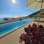 וילה Champagne Coast פאלאסה