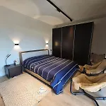 Champagne Coast פאלאסה