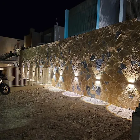 Champagne Coast * Palasë