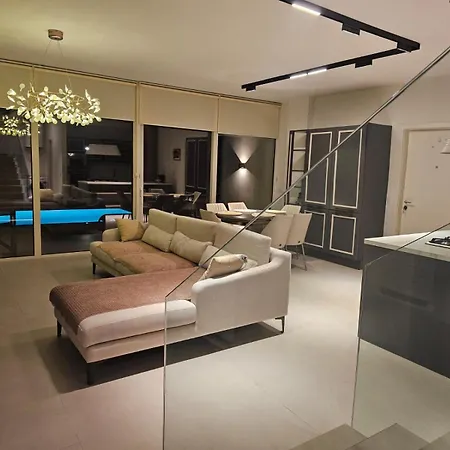 Ostriche & Champagne Coast Villa *