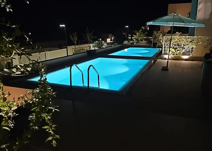 Villa Champagne Coast Palasë